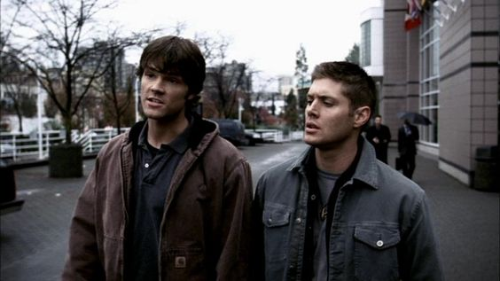 D_Winchester_mt's tweet photo. Лучшим решением было забрать Сэма из колледжа и отправиться на охоту вместе. https://t.co/kGwjmeveNY