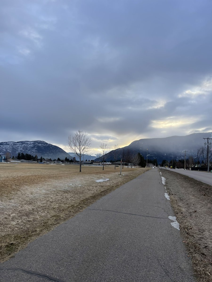 corrina_green's tweet image. 3-mile run in the snow this morning!  #nothingelse