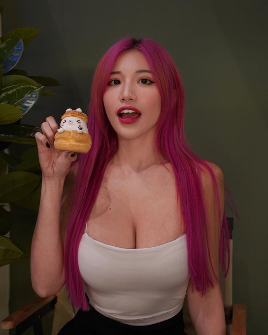 Cute but deadly 🎀🖤  Photo by @RalphView https://t.co/DIVQdvbaCo https://t.co/4lI9UnDFhT<a class="tags" target="_blank" title="On Twitter" href="/?out=eyJ0eXAiOiJKV1QiLCJhbGciOiJIUzUxMiJ9.eyJpYXQiOjE3MTkwNjM0NTIsImlzcyI6InR3cG9ybnN0YXJzLmNvbSIsIm5iZiI6MTcxOTA2MzQ1MiwiZXhwIjoxNzUwNTk5NDUyLCJyZWRpcmVjdF91cmwiOiJodHRwczovL3R3aXR0ZXIuY29tL1JhbHBoVmlldyJ9.MHPhOLvoidUlQ5VaahnmaM0HSCMqLPH0A8WXCo6pFglrw2jieItztYpfgh5BzzMWsXo0DTCIyjisLTP8pY-1hw">@RalphView</a><a href="/tag/womeninweb3"class="tags"><span>#womeninweb3</span></a>