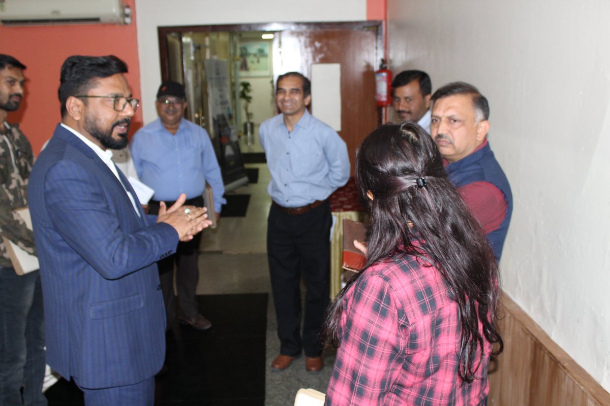 On March 30, 2023, in Bhopal, RRU organized an awareness event. During the interaction with DD MPCG, the university’s pro-vice chancellor, Dr. Anand Kumar Tripathi, explained in detail the establishment and overall workings of the university. youtu.be/SvJEVSoBTBQ