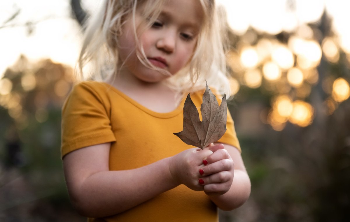 earlyplay's tweet photo. Children are instinctively connected to the natural world. https://t.co/vpKwtPxyTj