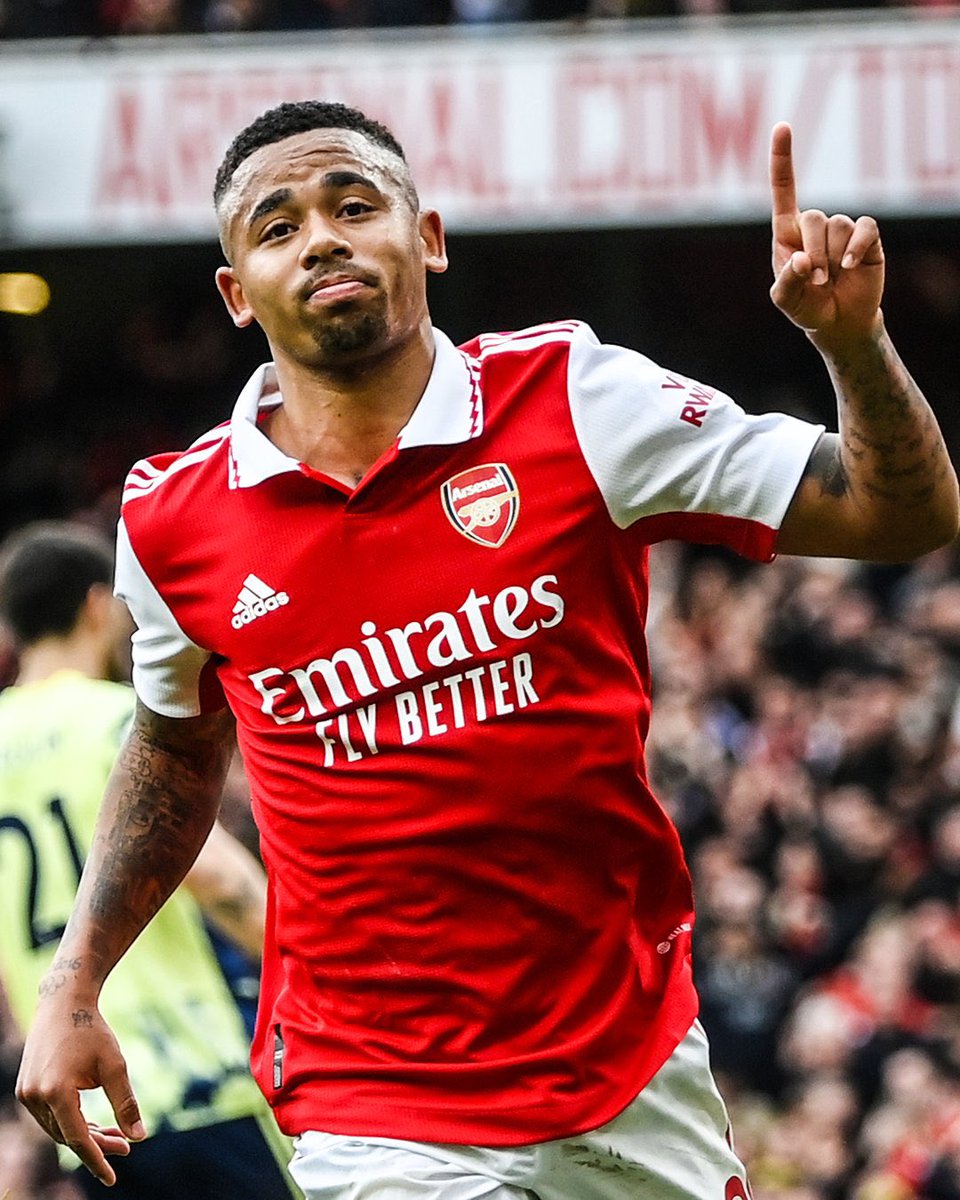 WorldSports14_'s tweet photo. Half Time : Arsenal 1 - 0 Leeds
Jesus 35’p
#Bikosports #FastPlayFastPay https://t.co/vYZz0dWyKy