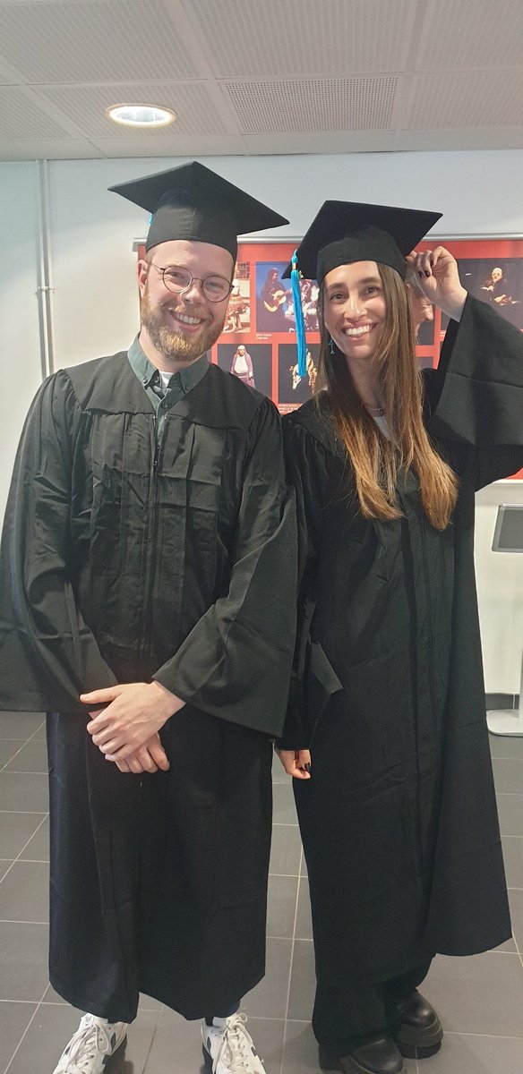 JCBLab πΊπ¦π (@baretjc) on Twitter photo <a href="/univbordeaux/">UniversitΓ© de Bordeaux</a> <a href="/PinGalant/">Pin Galant Officiel</a> David & Alejandra are here !
<a href="/CRPP_Bx/">Centre de Recherche Paul Pascal</a> <a href="/EVOdrops_ITN/">EVOdrops_ITN</a> <a href="/univbordeaux/">UniversitΓ© de Bordeaux</a> <a href="/PinGalant/">Pin Galant Officiel</a> David & Alejandra are here !
<a href="/CRPP_Bx/">Centre de Recherche Paul Pascal</a> <a href="/EVOdrops_ITN/">EVOdrops_ITN</a>