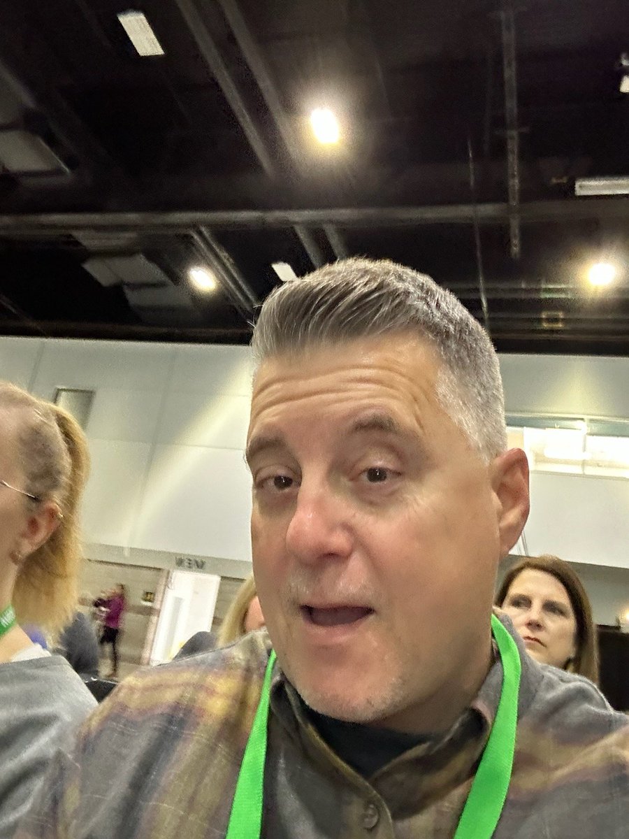 Kicking off the weekend LEARNING!  <a href="/FontanaUnified/">Fontana Unified</a> T&amp;L Team here to look for ways for better  alignment of our energy, time, and resources to gain the most momentum for literate students in FUSD. #ASCD23