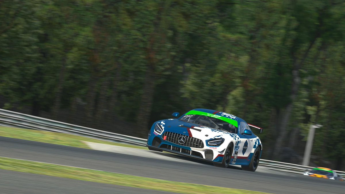 Nils &amp; Martyn line up in the Sapphire SimSport Alpha Mercedes-AMG GT4 in 15 minutes for the 700km of <a href="/BarberMotorPark/">Barber Motorsports</a> <a href="/MercedesAMG/">Mercedes-AMG</a>

youtube.com/live/LXhXobiPd…

<a href="/IVRALeague/">IVRA</a> #Endurance #Simracing