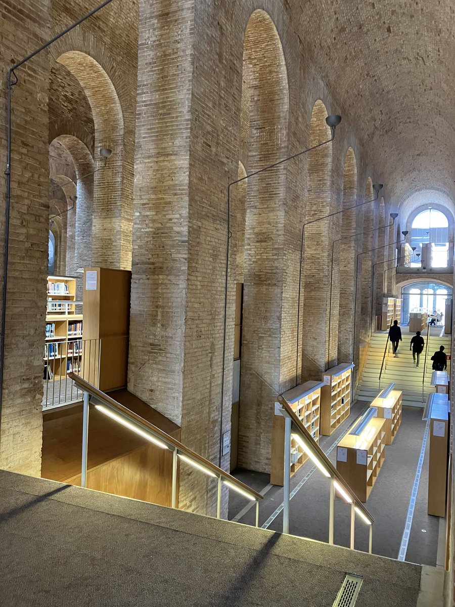 nothing can beat this hidden gem and absolute favorite library space for writing #DipòsitdelesAigües