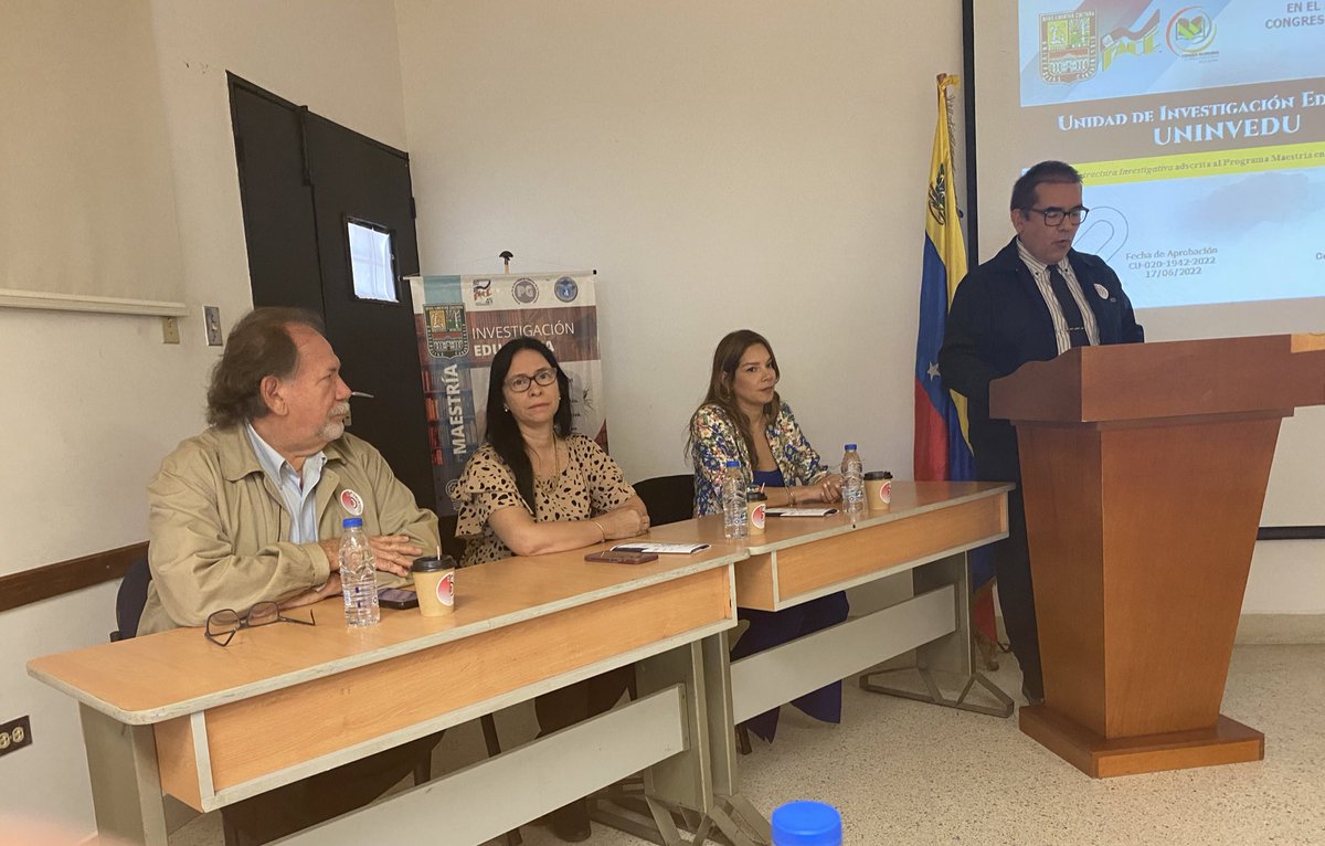 Unidad de Investigación Educativa tweet media