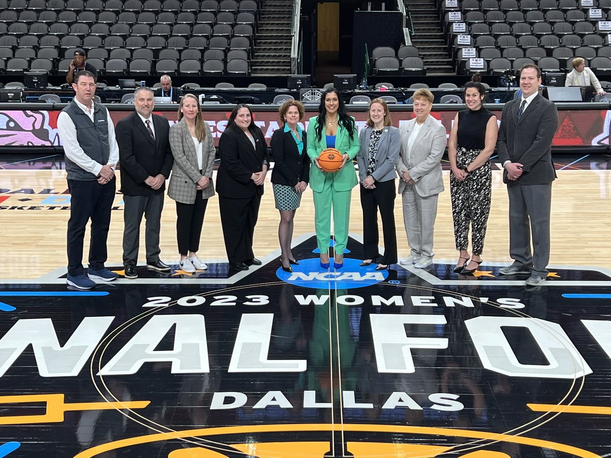 Megan Wilson tweet media