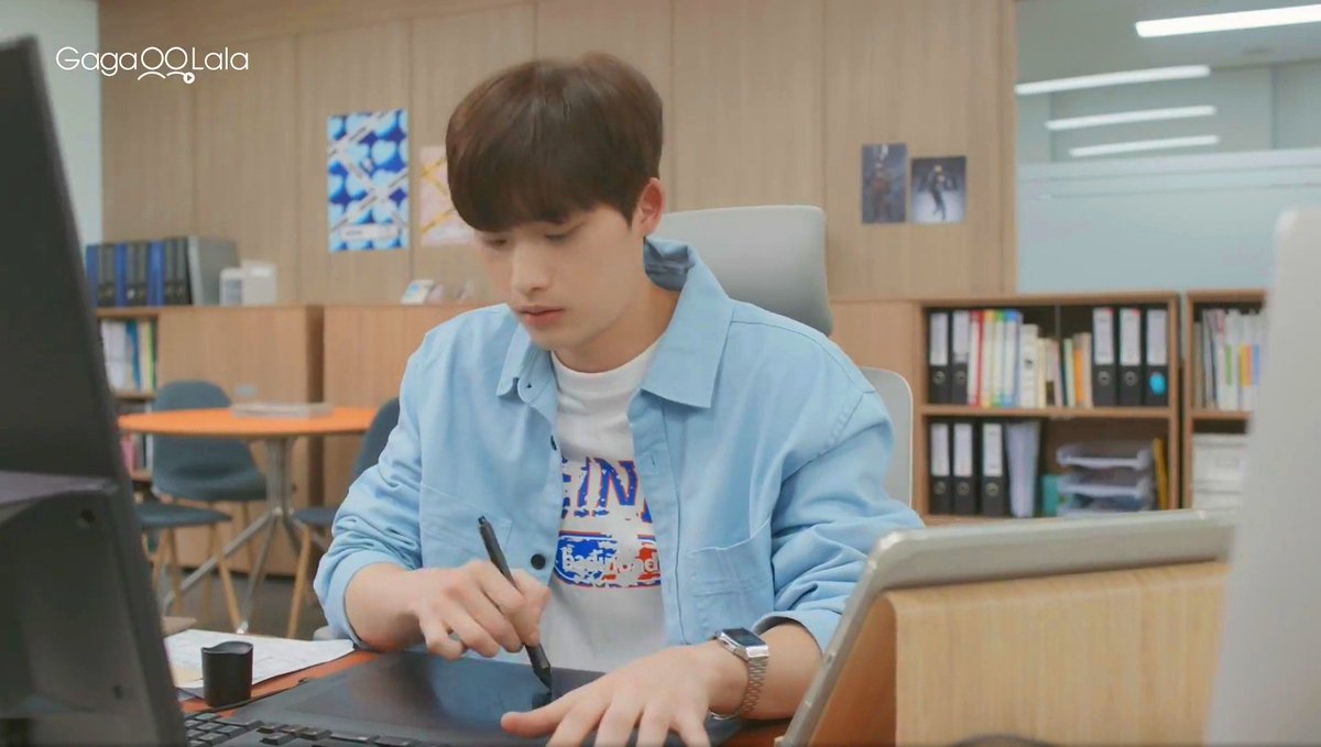 seochanist's tweet photo. today i offer you designer x coder bfs https://t.co/hu63uCe7tH