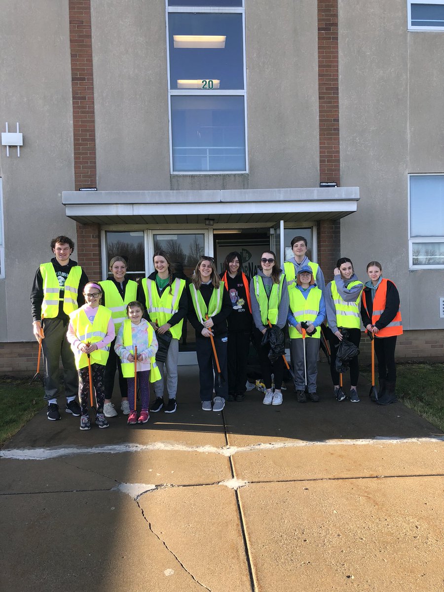 biomarineAPBio's tweet photo. Spring Clean Up 2023 https://t.co/lmTjmAdZkW