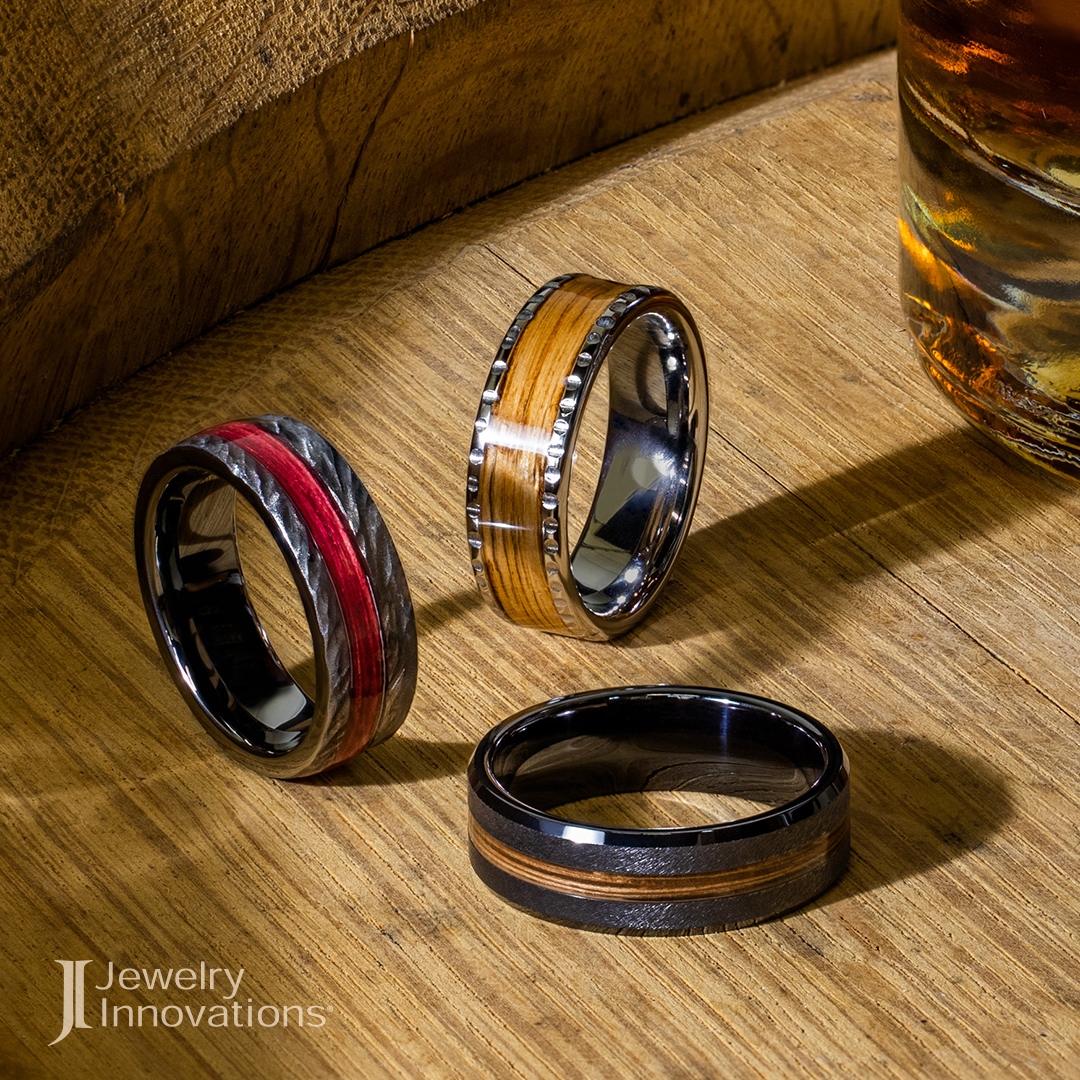 JI_Jewelry's tweet photo. Barrel Aged Inlay Rings. ⭕Solid wood inlays from authentic whiskey, wine and cognac barrels by @JewelryInnovations
.
🏪 Find a Retailer at https://t.co/9z8TAIdx2d
.
#woodinlayrings #whiskeybarrel #winebarrel #whiskey #bourbon #exoticwoodinlay #jewelryinnovations https://t.co/I1sFmqrYOh