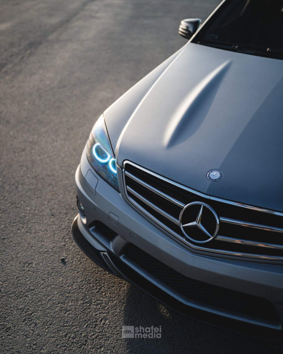 ShafeiMedia's tweet photo. Up Close and Personal 🔍 #c63amg https://t.co/3lXIh4xi2z