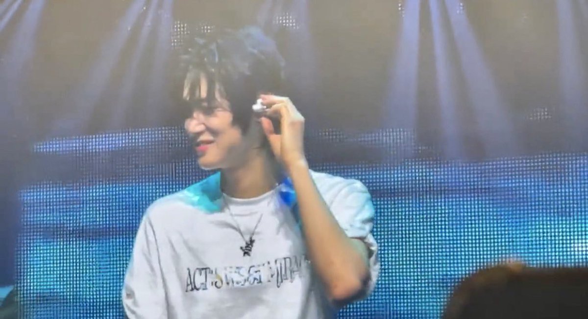 allaboutyeonjun's tweet photo. There is nothing more satisfying to see than choi healing yeonjun smiling widely up to his ears 🥺

#YEONJUN #연준 https://t.co/uqYMLfIquE