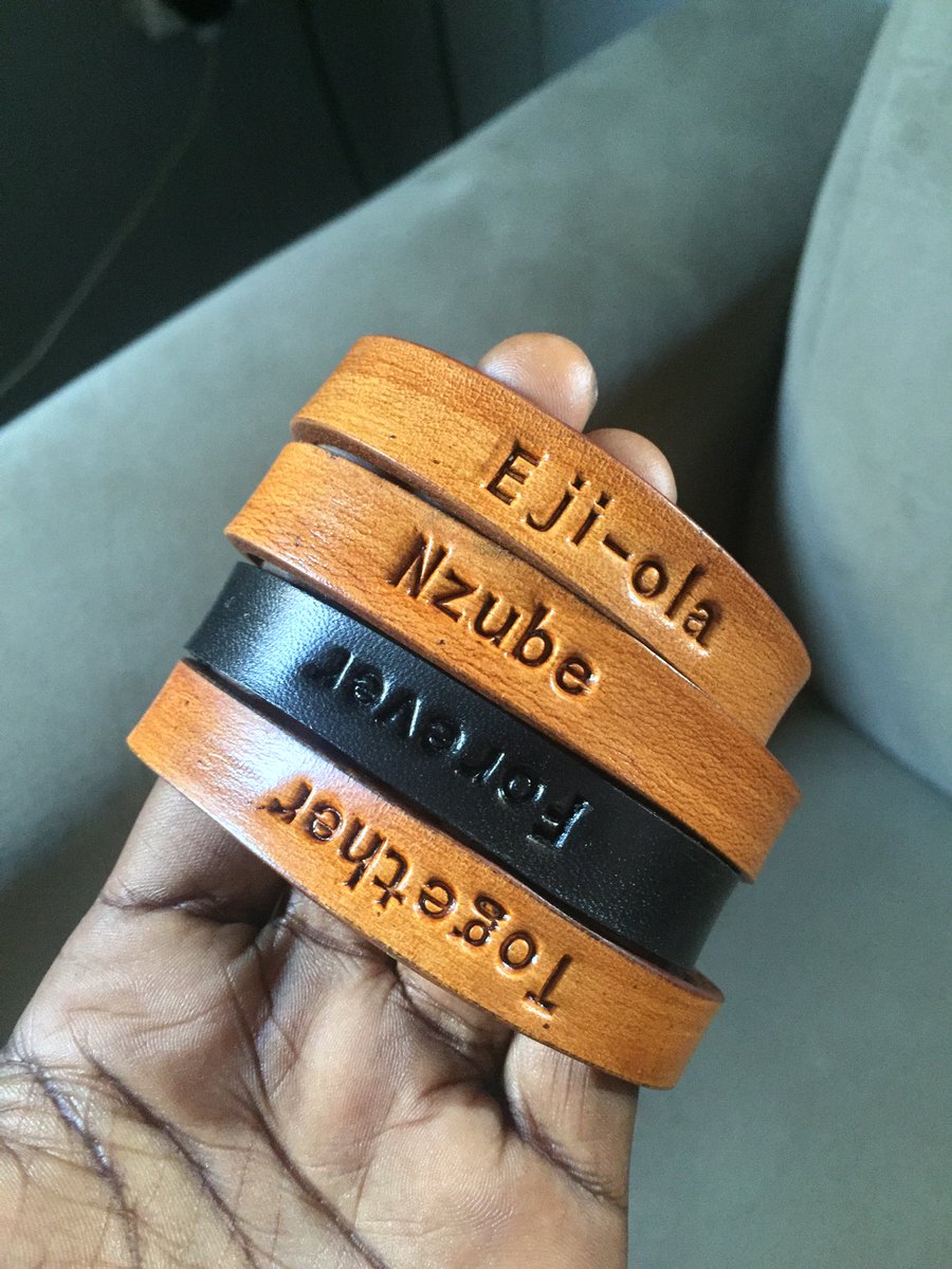 Batarl_Bespoke's tweet photo. I made this and I can make yours too.
Available on request for 2000 NGN only.

Send a dm with your name or initials to order🐾♥️

Kindly like or retweet if Thisbe ever pops on your TL🙏

#customizedbracelets
#cavemen
#TimelessAlbum 
#DavidoTimelessConcert https://t.co/I84RoQJaY1