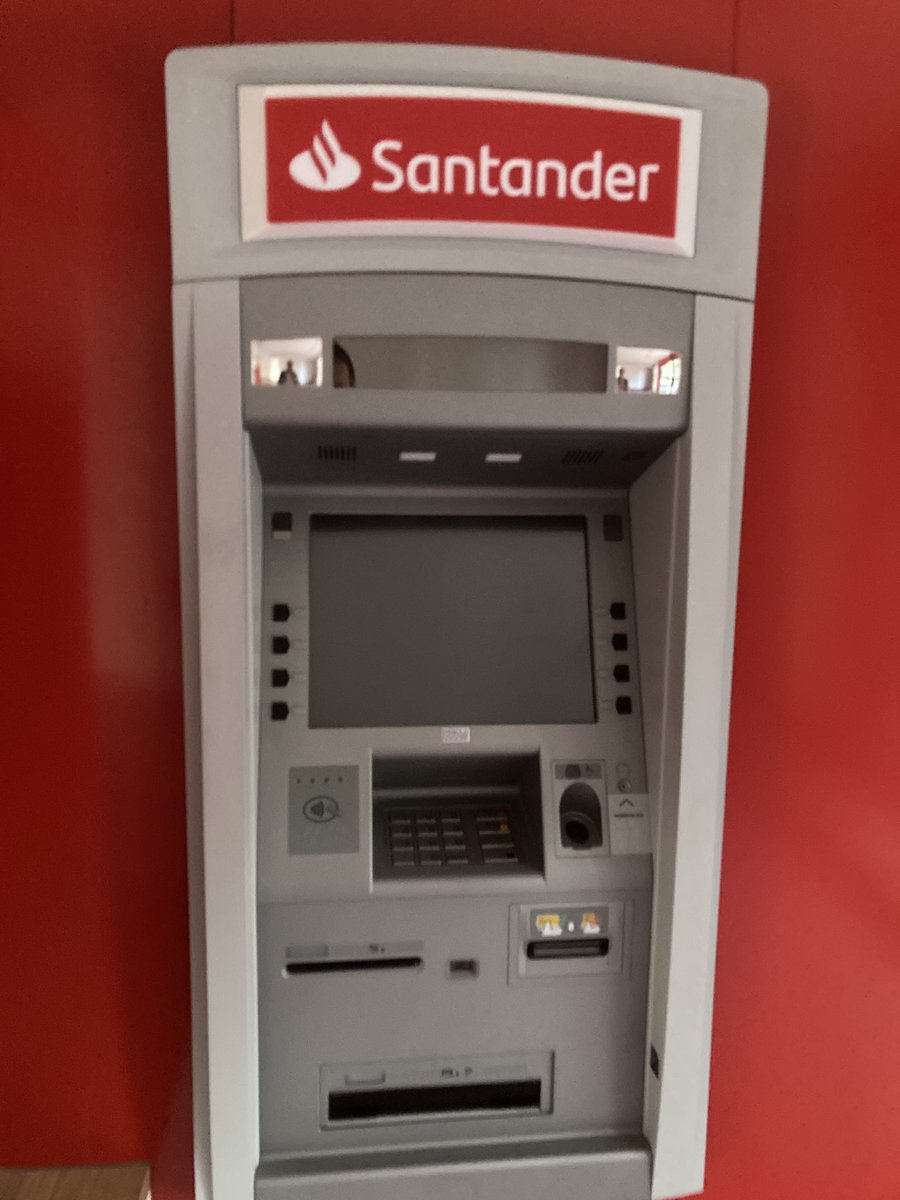 Siempre la misma mamada cada quince días con este banco <a href="/SantanderMx/">Santander México</a>
