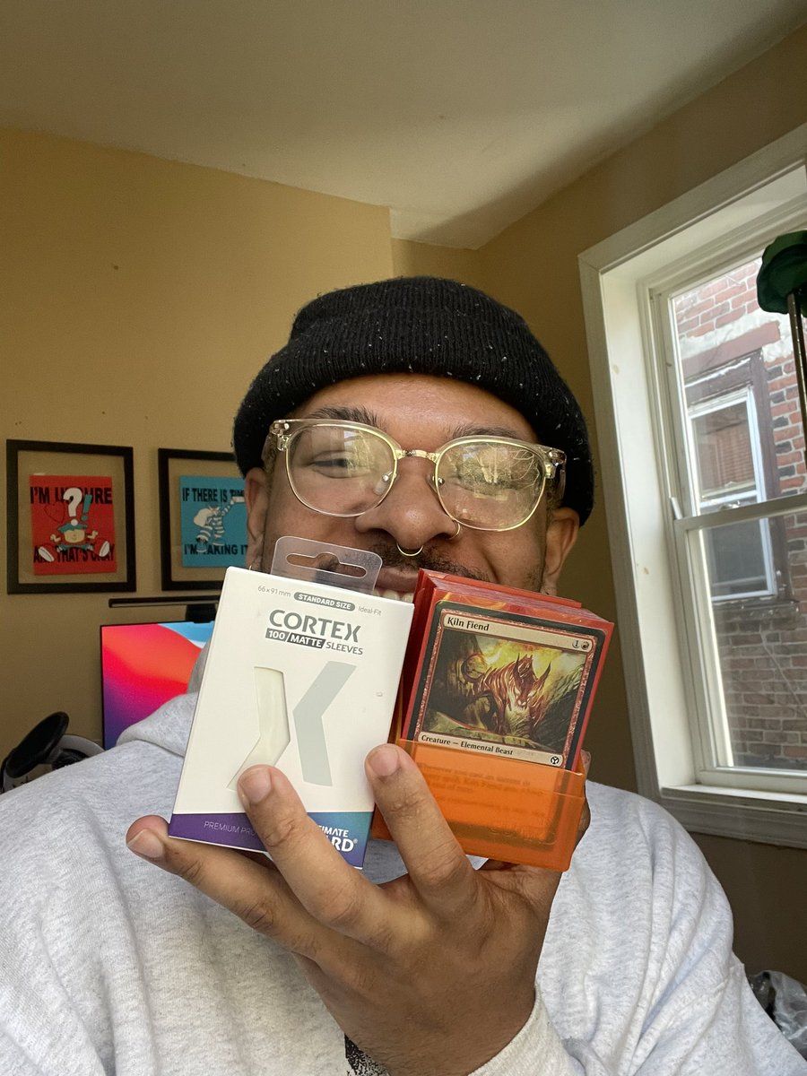 notbyjacobparis's tweet image. 💫GIVEAWAYYYYY💫
But this is not an April Fools day joke! I’m giving way an ENTIRE Kiln Fiend deck, a fresh pack of @UltimateGuard sleeves AND a Boulder Case!

To Enter:
Like This Post 
Follow @notbyjacobparis 
Retweet 

Follow on twitch for an extra entry!
Winner chosen 4.14!