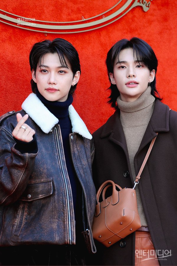 hfinluv's tweet photo. We NEED to see Hyunjin &amp; Felix from Stray Kids there https://t.co/qMqQo0Ko2V