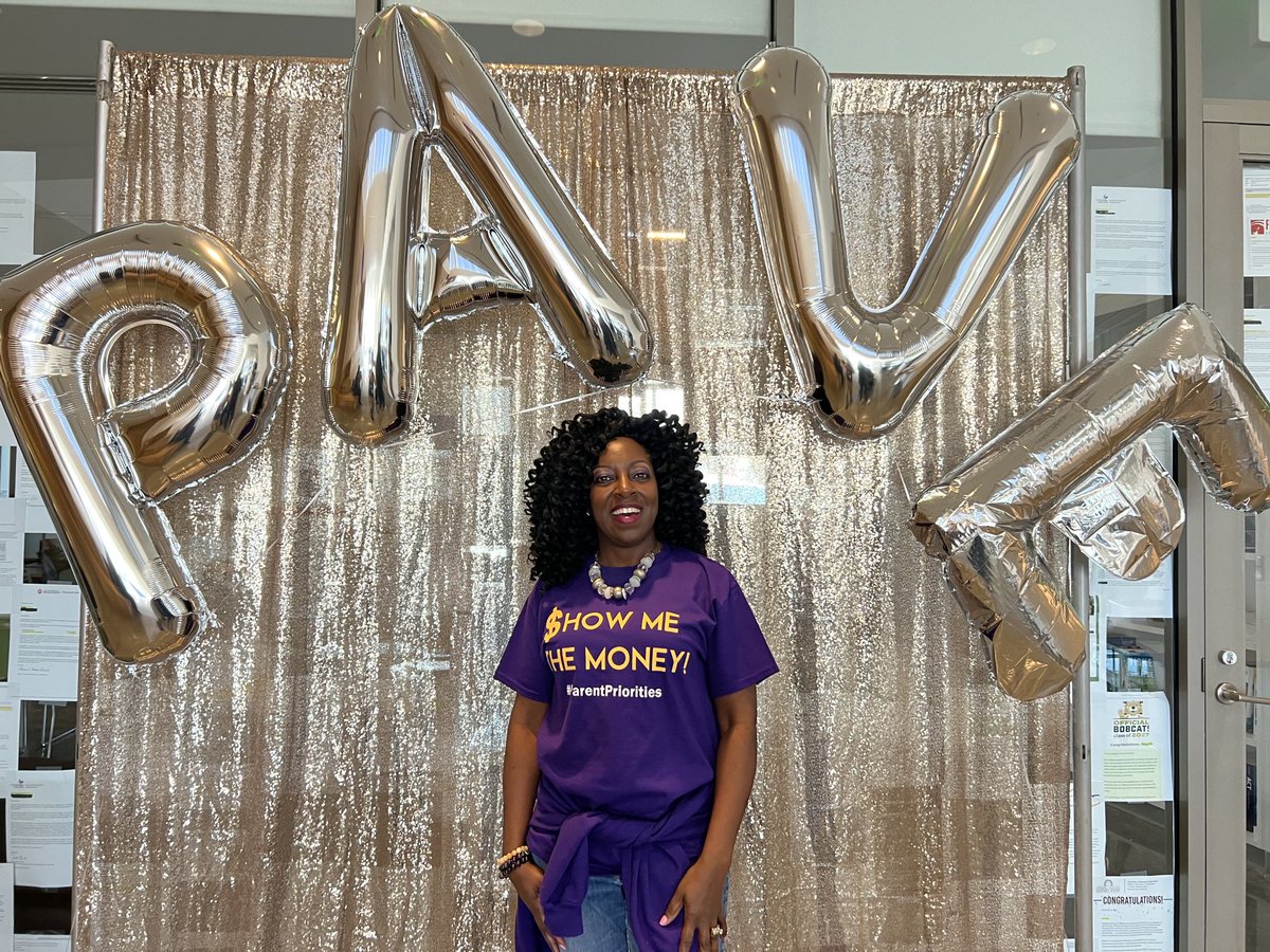 sugamamatweets's tweet photo. Being with @dcpave parent leaders is always a celebration of the wonderful opportunity we have to advocate for #DC students and families. I enjoy engaging with leaders on #parentpriorities using the #purplewave of #parentpower with policymakers and staff. #budgetforum https://t.co/qJct4lLsfA
