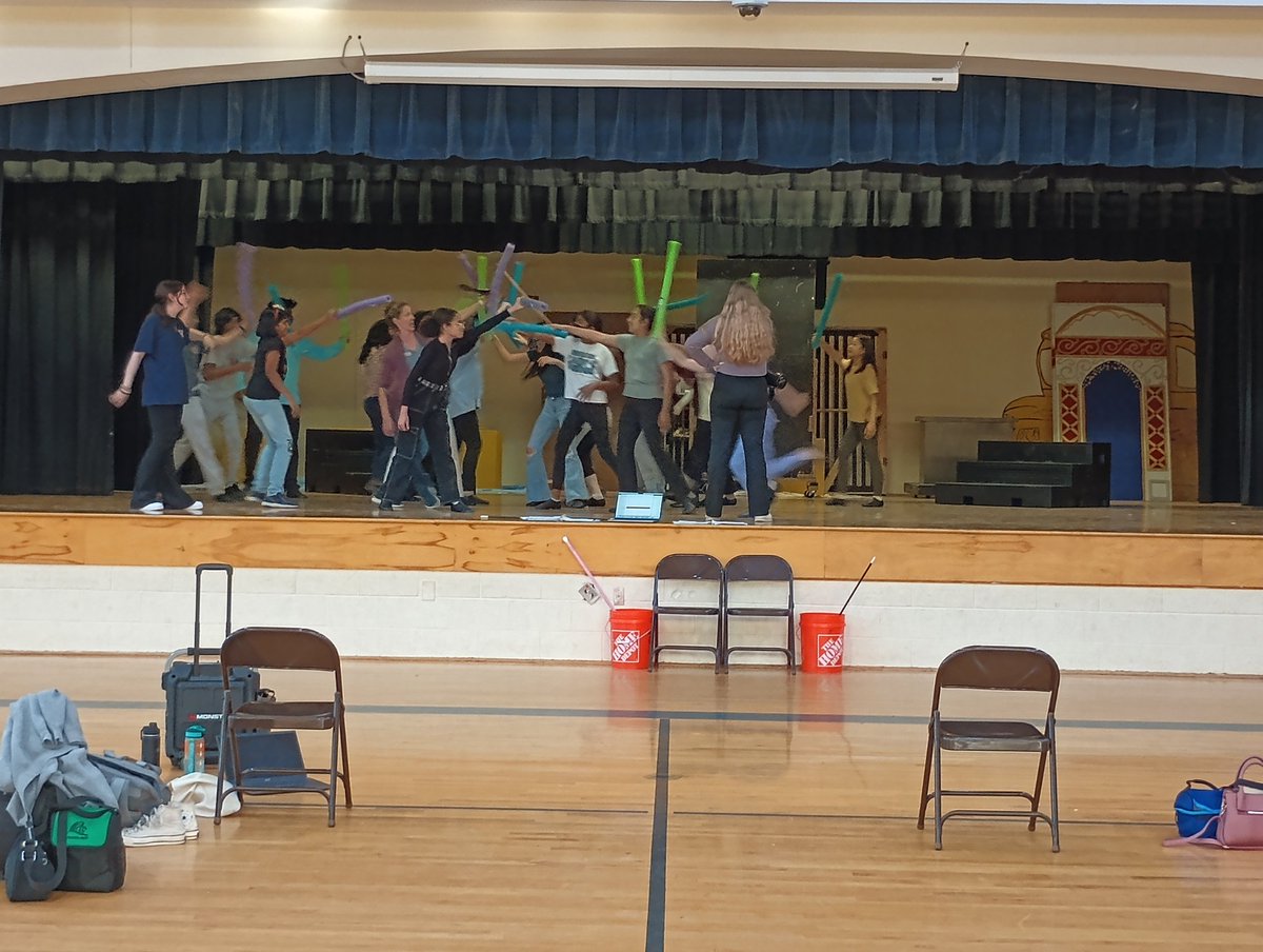 Aladdin Stage Combat Practice! 😅