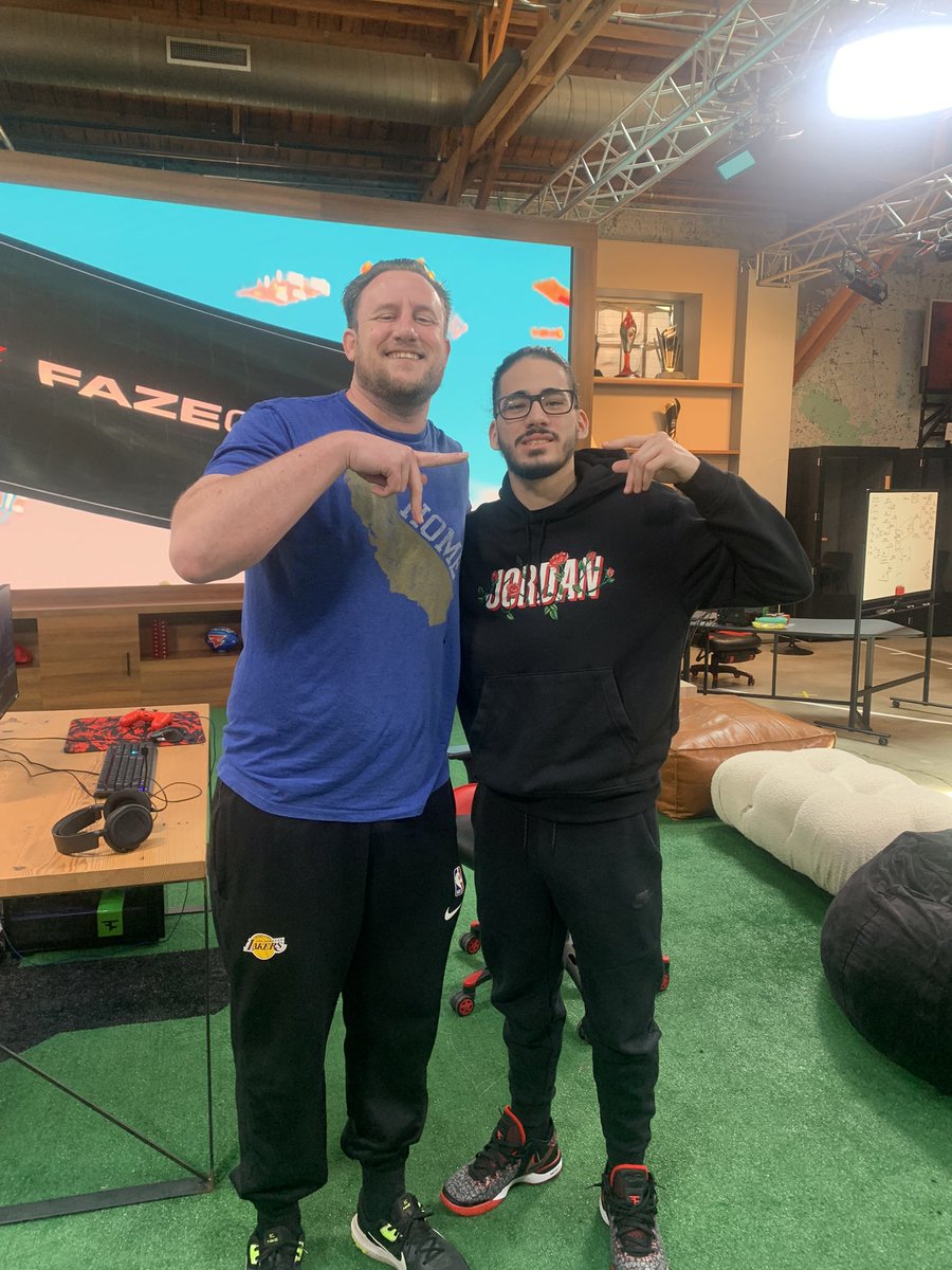 F A RealGodz1lla On Twitter Finally I Met This Real Dude FaZeSway 