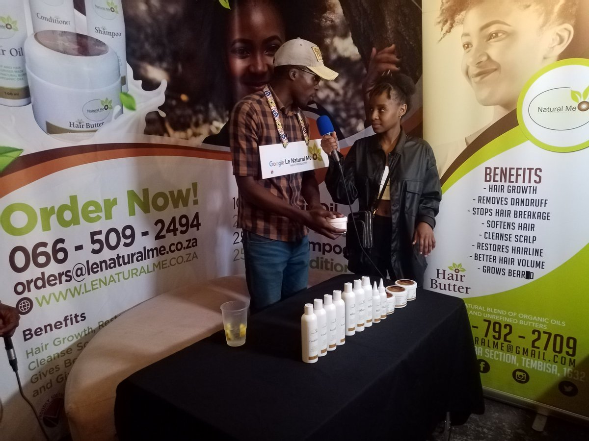 lenaturalme1's tweet photo. It's okay to start small, as long as you have a goal and VISION.

#mphopalatse #kaizerchiefs #alahly #roodepoort #xrepo #azito #buylocal #proudlysouthafrican #lenaturalme #hairproducts #entrepreneurs #content #creators #podcastandchillwithmacg https://t.co/tsHwhas0hx
