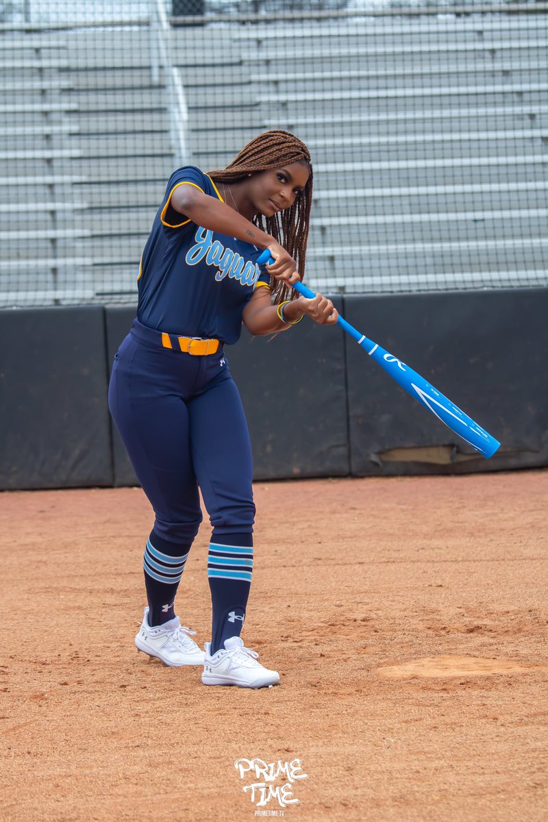 Kameryn Adkins with a in the park homerun❗️🐆