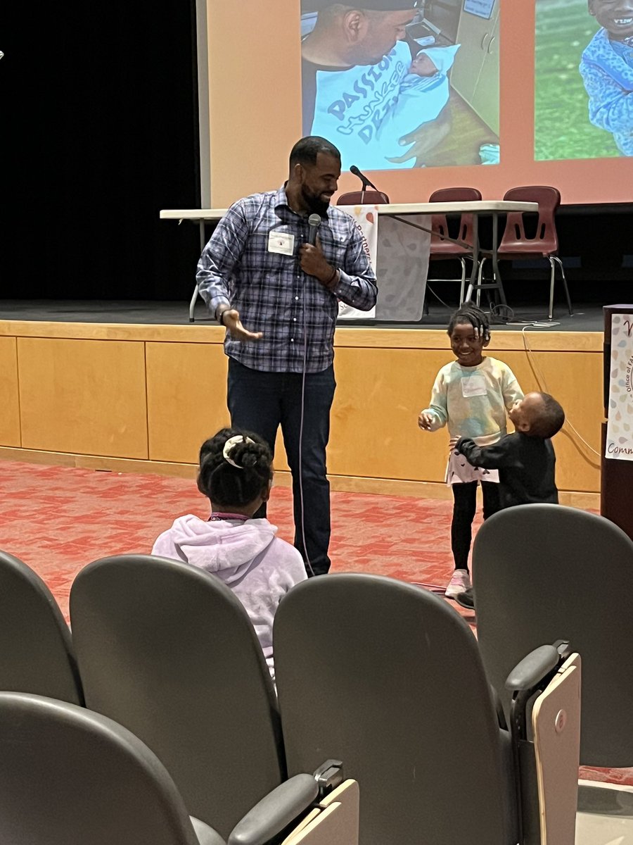 wpsofcp's tweet photo. Todays SEL Family Engagement Summit created intimate conversations. Although low turnout we are very thankful for those present both physically and mentally. #parentpanel #parentkeynotespeaker #parenteducatormoderator #familyengagement #SEL https://t.co/IHY11f2XEF