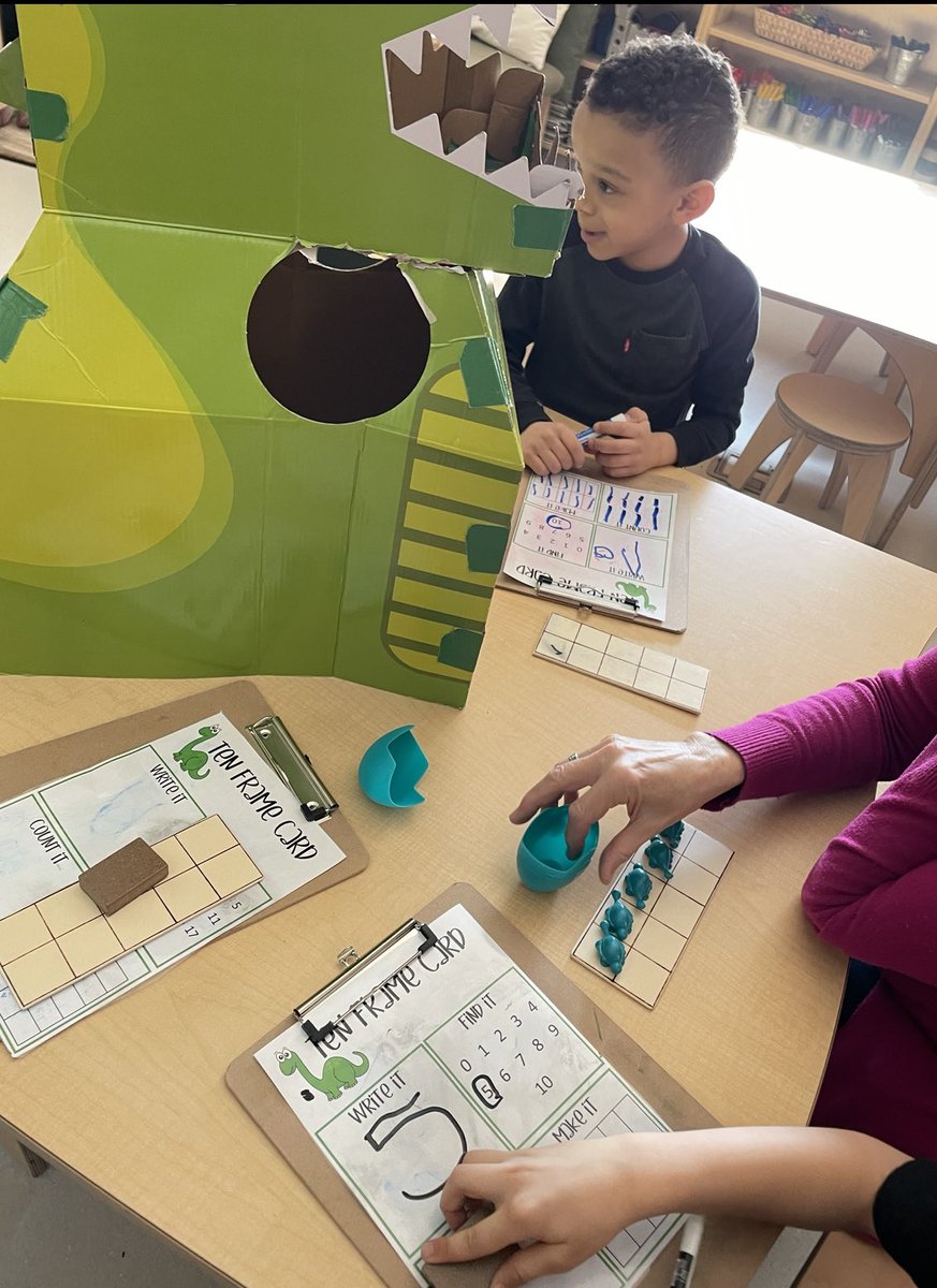 JoysofKinder tweet media