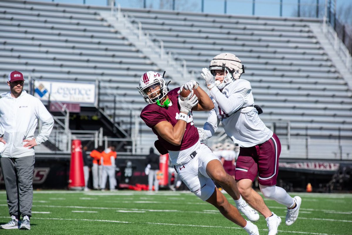 SIU_Football's tweet photo. Another great day of work

📸 https://t.co/A545LfdOUI https://t.co/i358dAW8RB