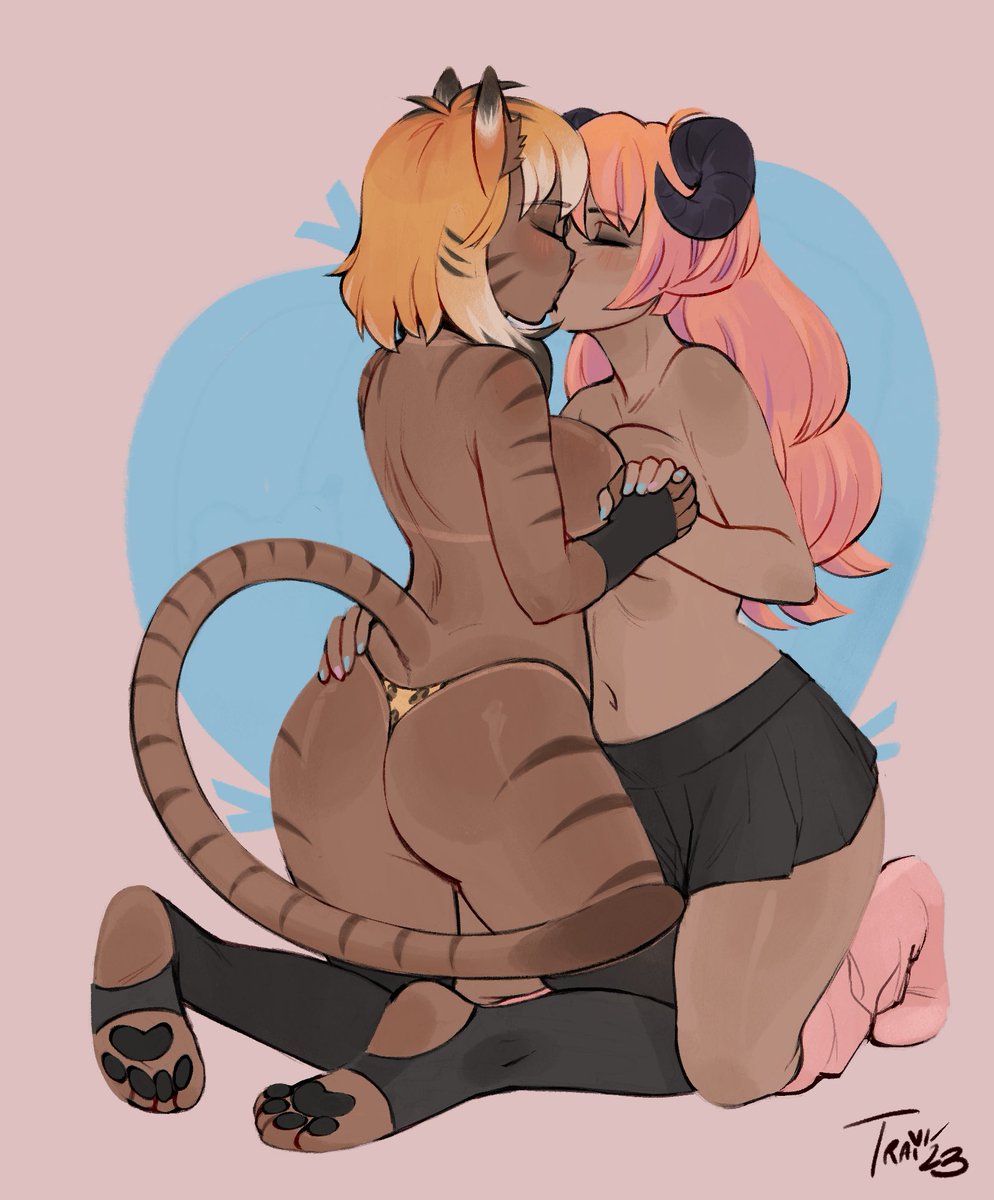7raidora's tweet photo. Comm i forgot to upload. 
Been busy with personal things but i thank my commissioners for their patience💜 

For @MilfCoded_ and anon https://t.co/2b6g9BbeqX