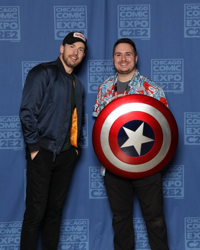 Cevans_Army's tweet image. ⭐️ Chris durante a C2E2 - Dia 2.

#chrisevans #repost @AlphaYangDelete
soul_am133 danilynn222 grace.quinn13 caitierookie morgan9013 amichele_7 @OUTATIME1995 kailee.cosplays casandra.in.Kentucky