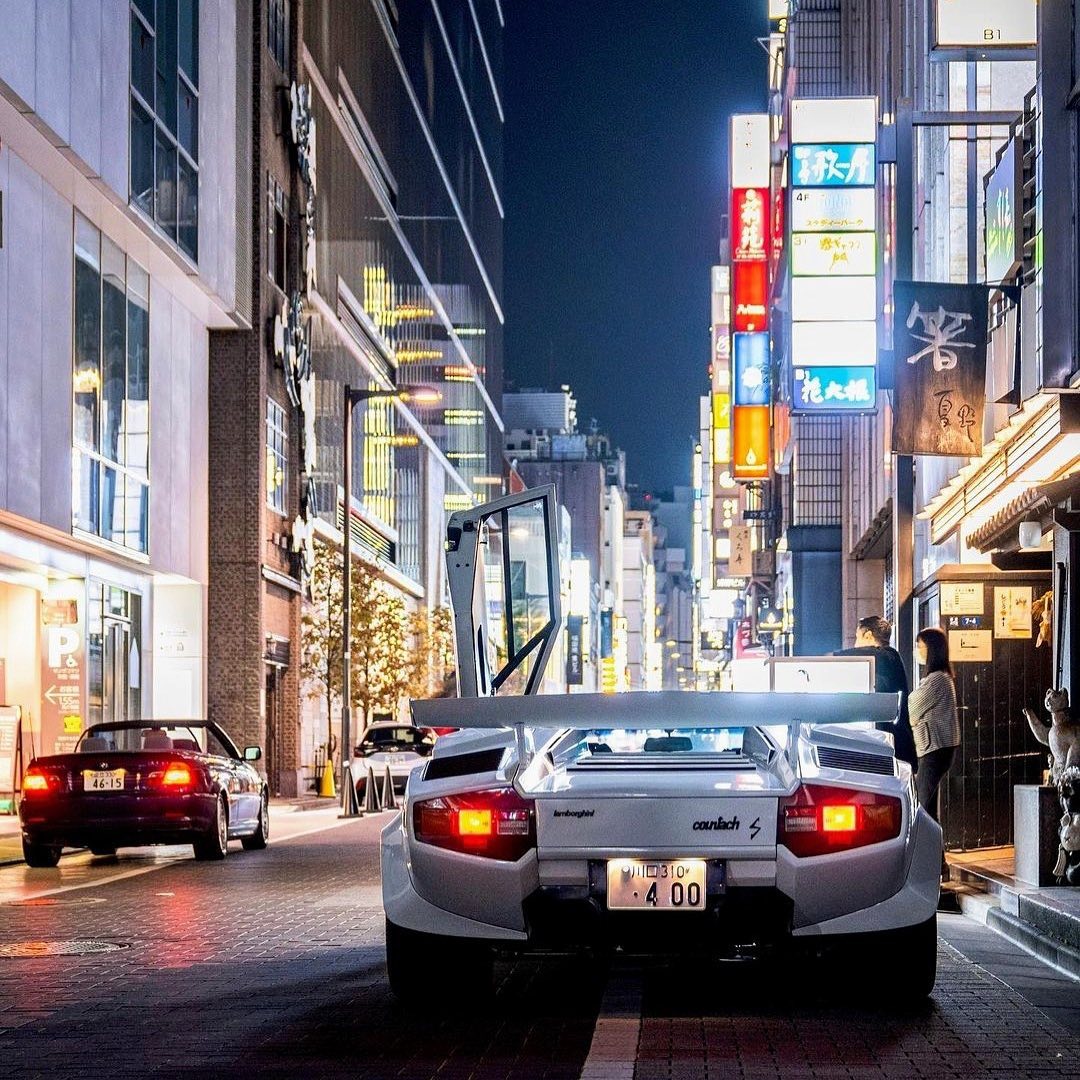 beyondcoolmag's tweet photo. #lamborghinicountach #lp500 #prototipo #oprototype #1971 #lamborghini #60years #wallpaper #saturdaynight #tokio #luxury #sportcars #luxurycars r#luxurylifestyle #70sstyle #travelphotography #cityphotography #nightphotography #lifestylephotography #carphotography #beyondcoolmag https://t.co/Rwu76Wostb