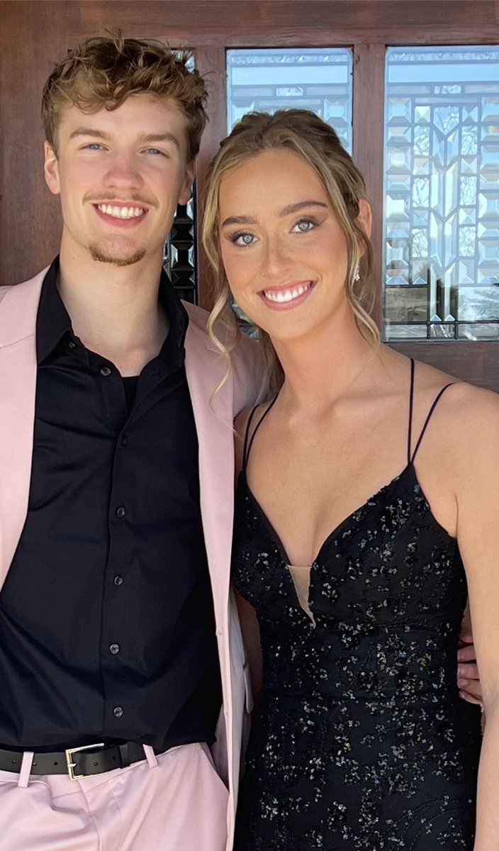 chrislongsd's tweet photo. Looking good guys. @CooperLong16  @LoganBly2 Not that long ago that you bickered like brother and sister.  Let’s hope you can hold it together for a couple hours tonight…. 😂 https://t.co/0S7TusfAr0