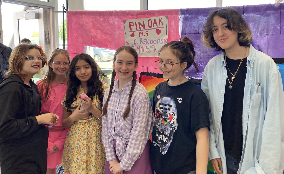 SO PROUD of these CHARGERS for being the first TEAM to represent PIN OAK at the STATE ODYSSEY OF THE MIND TOURNAMENT in over 10 years! 
I 💙💙💙💙💙💙 your positive energy!
⁦<a href="/pinoakms/">Pin Oak Middle School</a>⁩
⁦<a href="/POMS_Principal/">Lindsey Vela</a>⁩ 
⁦<a href="/PinOakPTO/">Pin Oak Middle School PTO</a>⁩