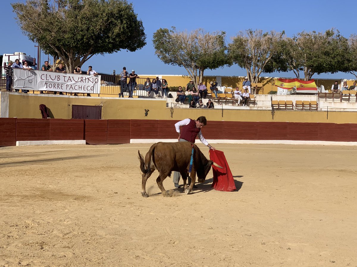 Victor Acebo <a href="/AceboVictor/">Victor Manuel Acebo</a> gran dimensión ante sus paisanos ante un buen utrero de <a href="/MirandayMoreno/">Miranda y Moreno</a> en la fiesta del Socio del Club Taurino Torre Pacheco…