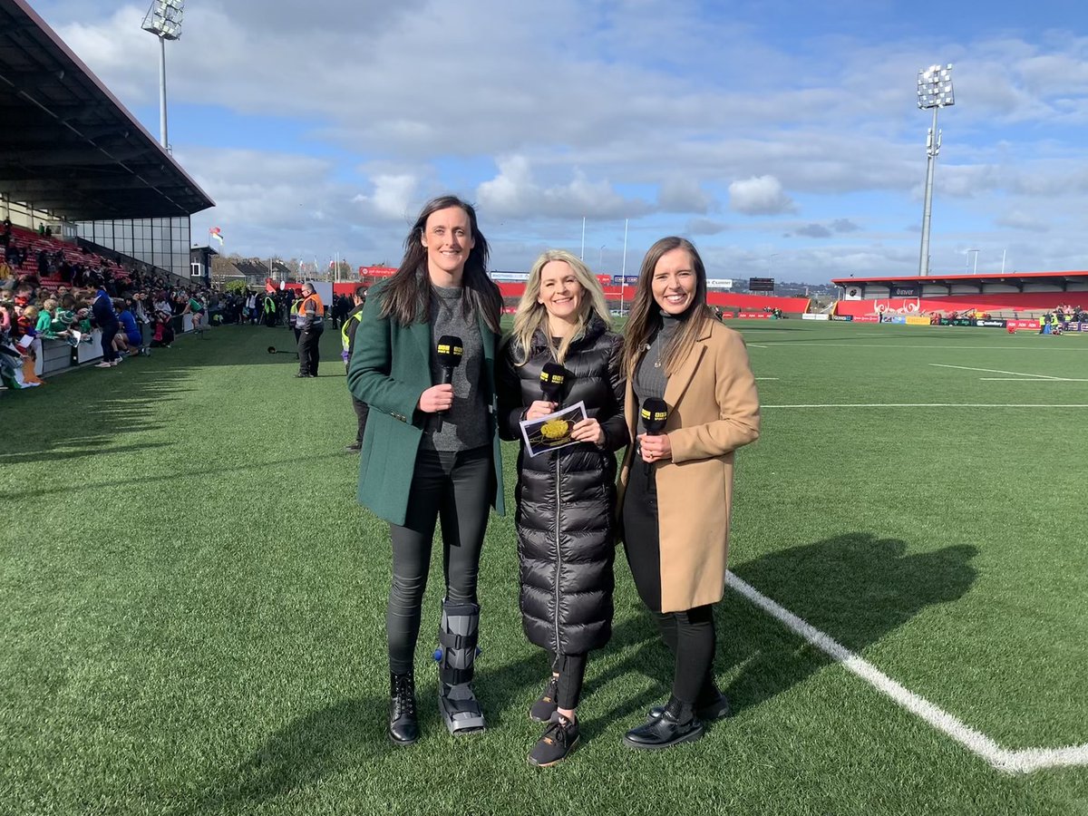 claire__mcl's tweet photo. Tough day at the office for @IrishRugby in the @Womens6Nations against @FranceRugby- lots of improvements from last week, but the French just proved too strong and clinical ☘️🇫🇷 https://t.co/NNG6nfFEjf