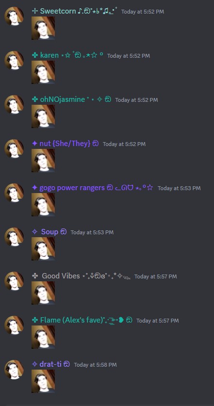 FoolishMods's tweet photo. Things are good here in the mod HQ i am so happy everything is normal today // Dratti the twitch mod https://t.co/rMVqDLIFPI