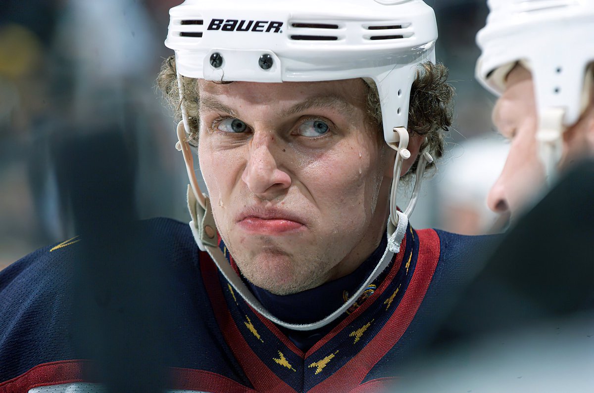 NotThrashers's tweet photo. BREAKING: Dany Heatley is close to finalizing an NHL deal valued at 3.7M AAV, bringing him out of retirement https://t.co/PBAhquwLmn