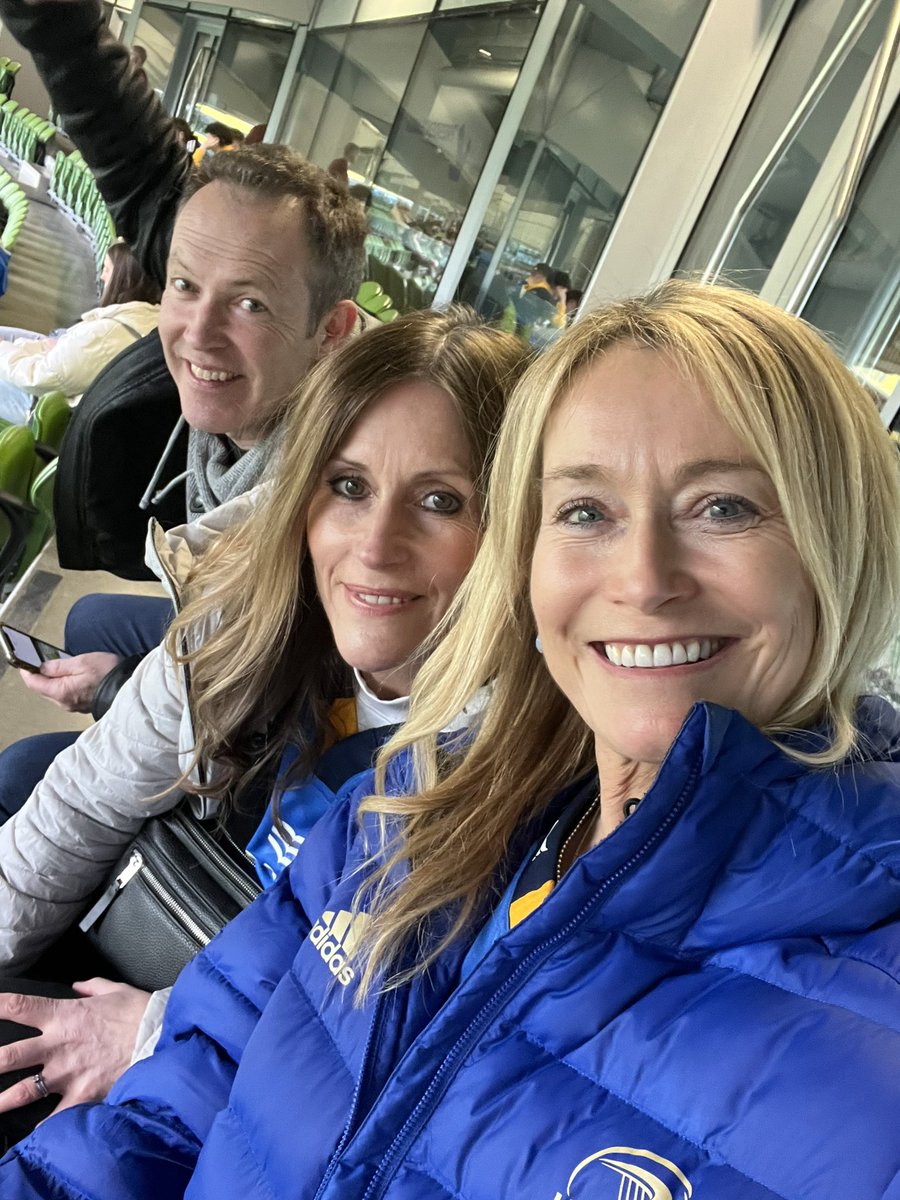 NINA LANCASTER tweet media