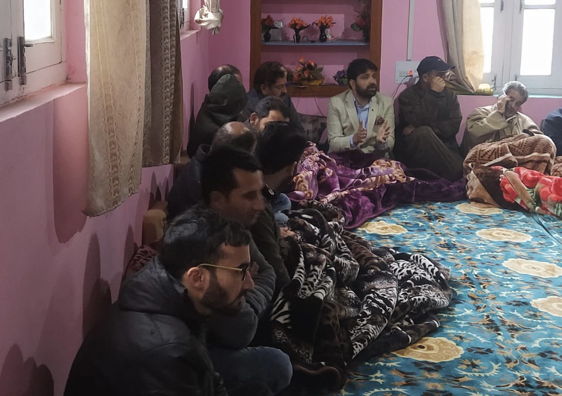 Anees_UlIslam07's tweet image. Today continued my outreach public programmes cum condolences in various areas of Dooru Constituency Thankful to the people for support..
My people my pride….
I Love my people & I respect my people…
#apnipartyonline