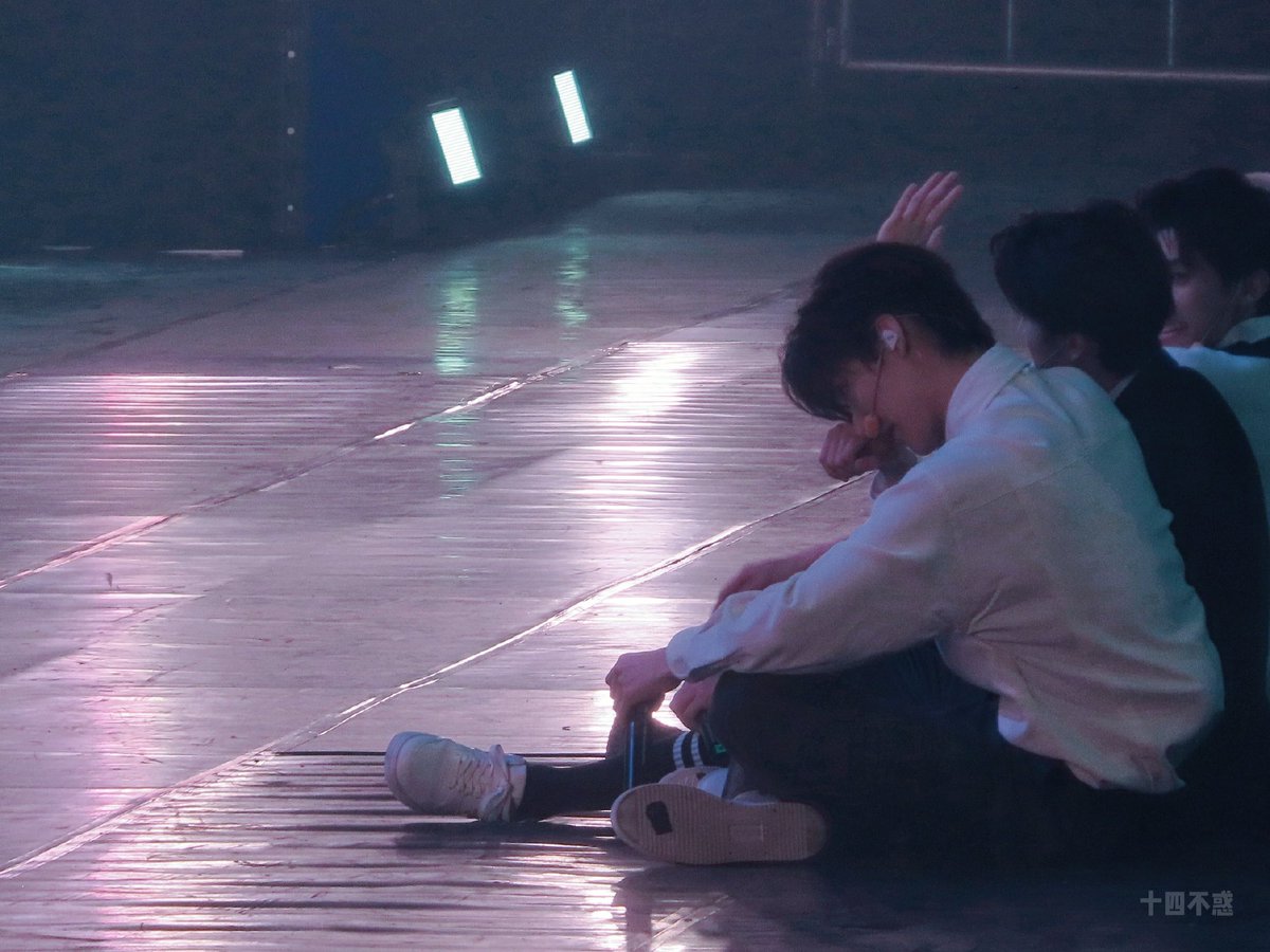 ff_wonny's tweet photo. อมก เคอตอนดูปจ.จบ ร้องแบบร้องเลยอะ โฮรรรร😭😭😭 https://t.co/24UZHQXIaW