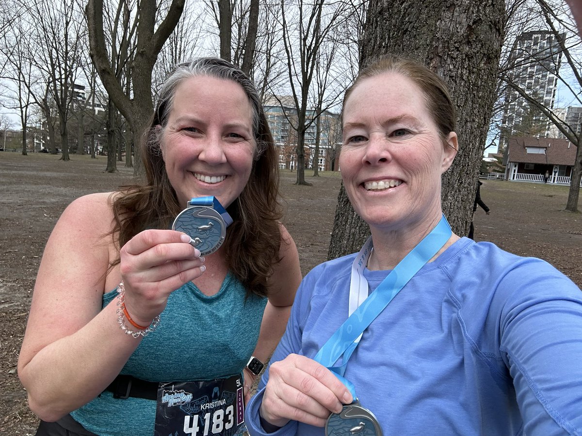 slichterman's tweet photo. Beautiful spring day for @RunCRS #SpringRunOff with @KZietsma #NoAprilFool #KillTheHill https://t.co/VvcomgSQl4