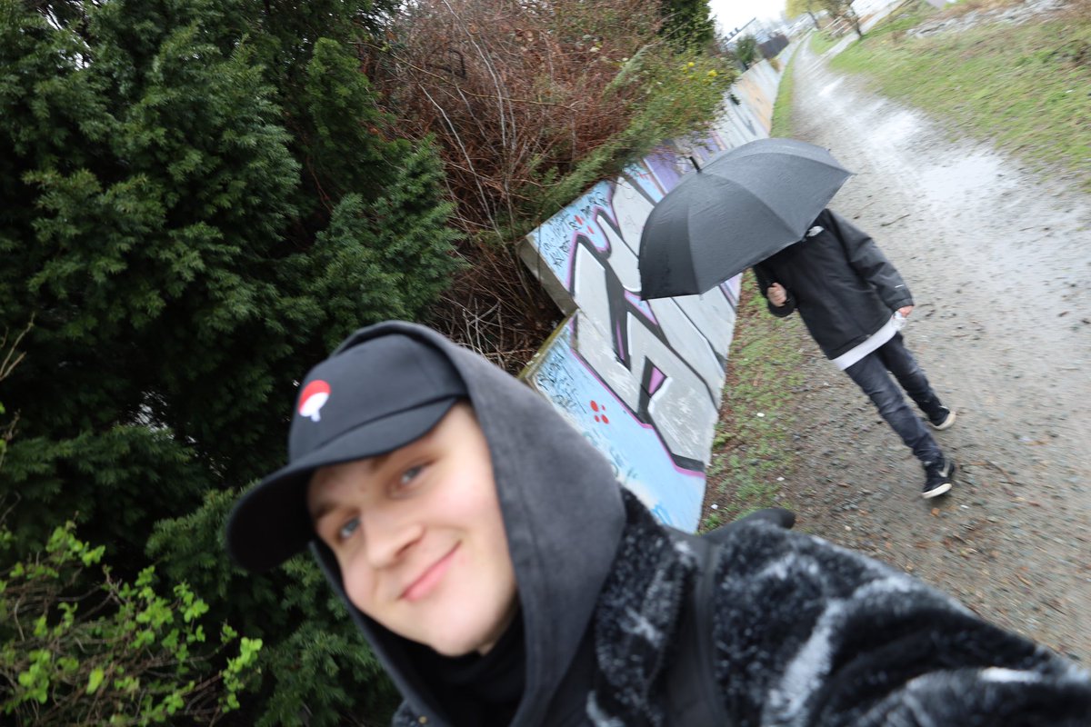 Me and lil bro on a lil trip  

(Lil bro shot the pink flower picture btw)