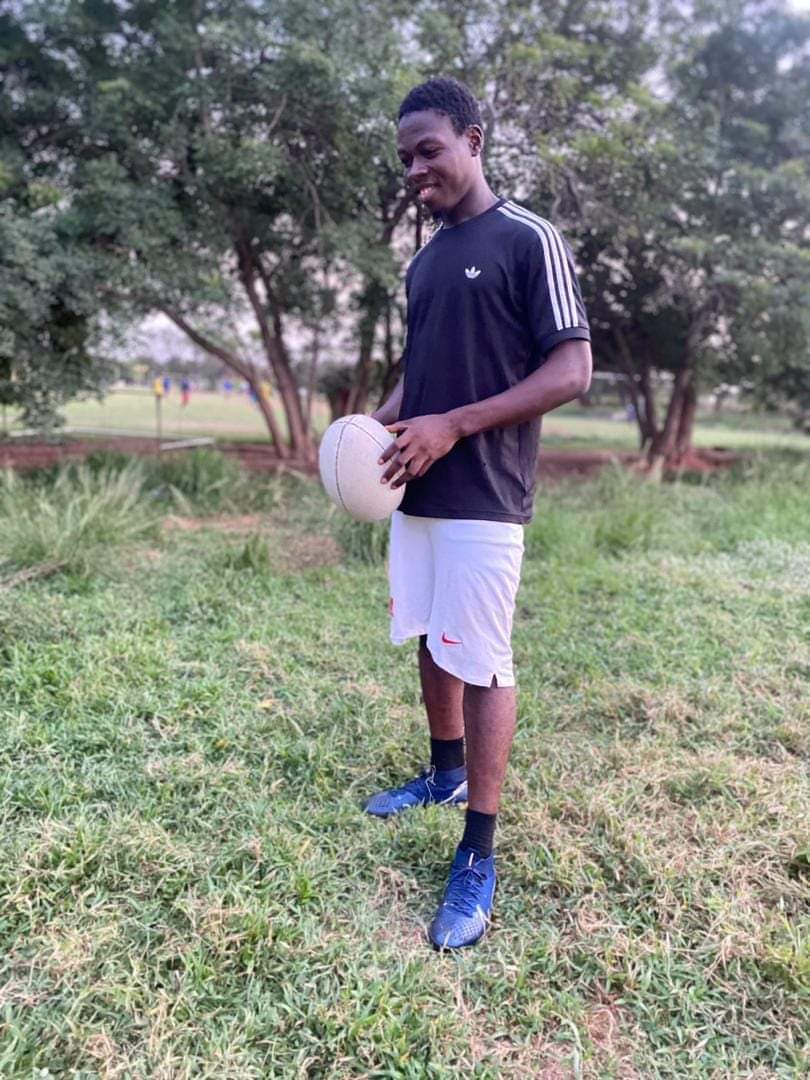 AbdulAz22275341's tweet photo. Time Will Tell 🏉 https://t.co/9z8hREyIcu