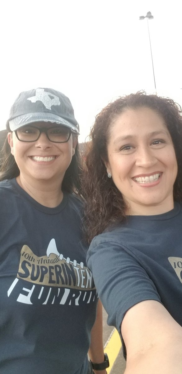 jacahern's tweet photo. Great day to be @CFISDEmmott Eagle! Started my day  &amp; ended it with friends...celebrating our #eaglepride.  Thank You crew for joining the best ever #CFISDFunRun 10th anniversary 🤩 We did it! @CounselorShaikh @HurbanisJackie @lsaintes @YRCharles32 #watchusGlow #CFISDspirit https://t.co/bAMCT2izZR