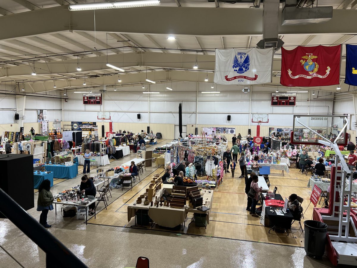 kj3ash57's tweet photo. Spring Craft and Vendor Fair happening today and tomorrow 10 am - 4 pm. 3000 Fern Valley Rd. Louisville, KY 40213 https://t.co/MyQt6nwwx1