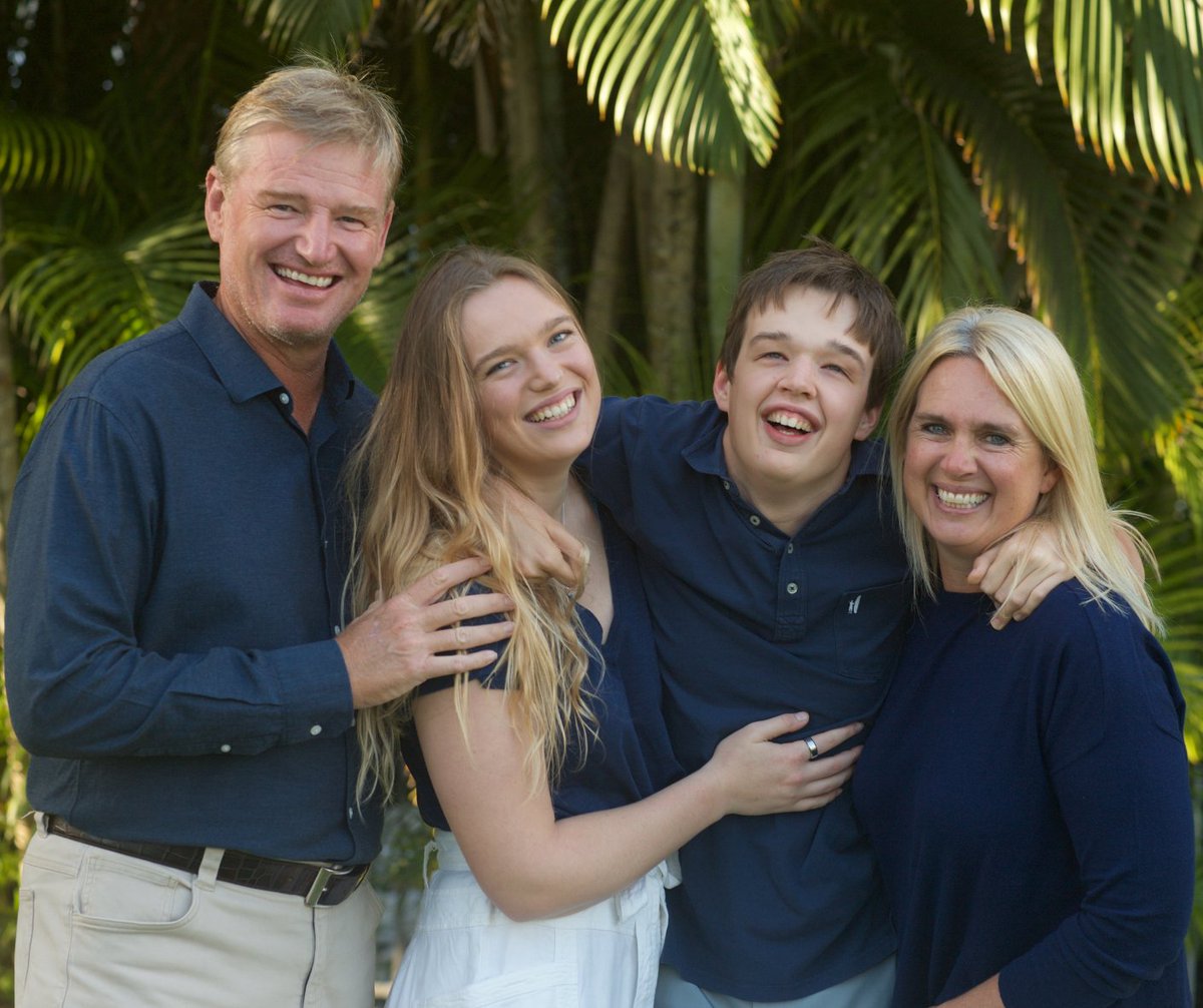 TCRubyHill's tweet image. April is #WorldAutismMonth, and we're partnering with @ElsForAutism to raise funds for the #research and care of adults with #autism! You can help us make a difference by rounding up your in-club purchases or #donating here. bit.ly/els_for_autism…

📰 bit.ly/els_for_autism…