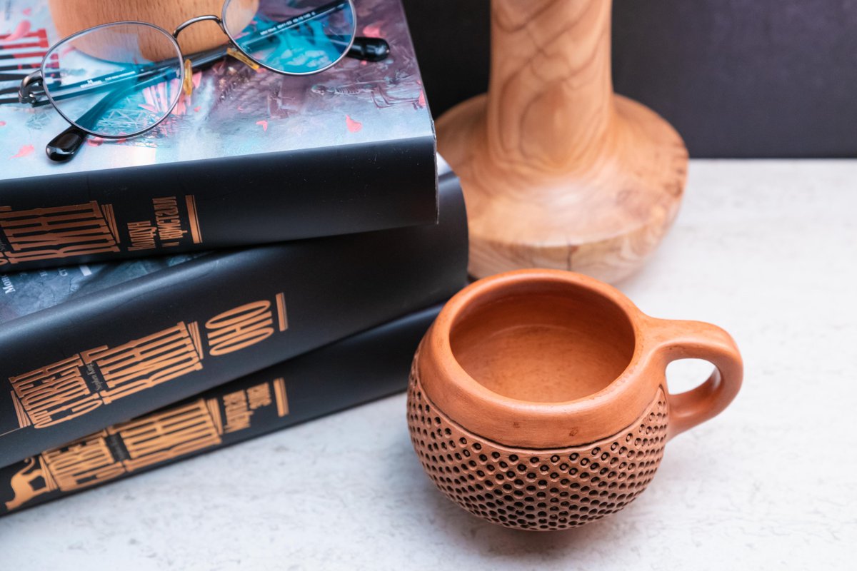 annfossa's tweet photo. Material contrasts @annfossa https://t.co/pBOpILHcMB
#ceramics #wood #combination #howtodecorate #materialmatch https://t.co/VRB7hwWv7g