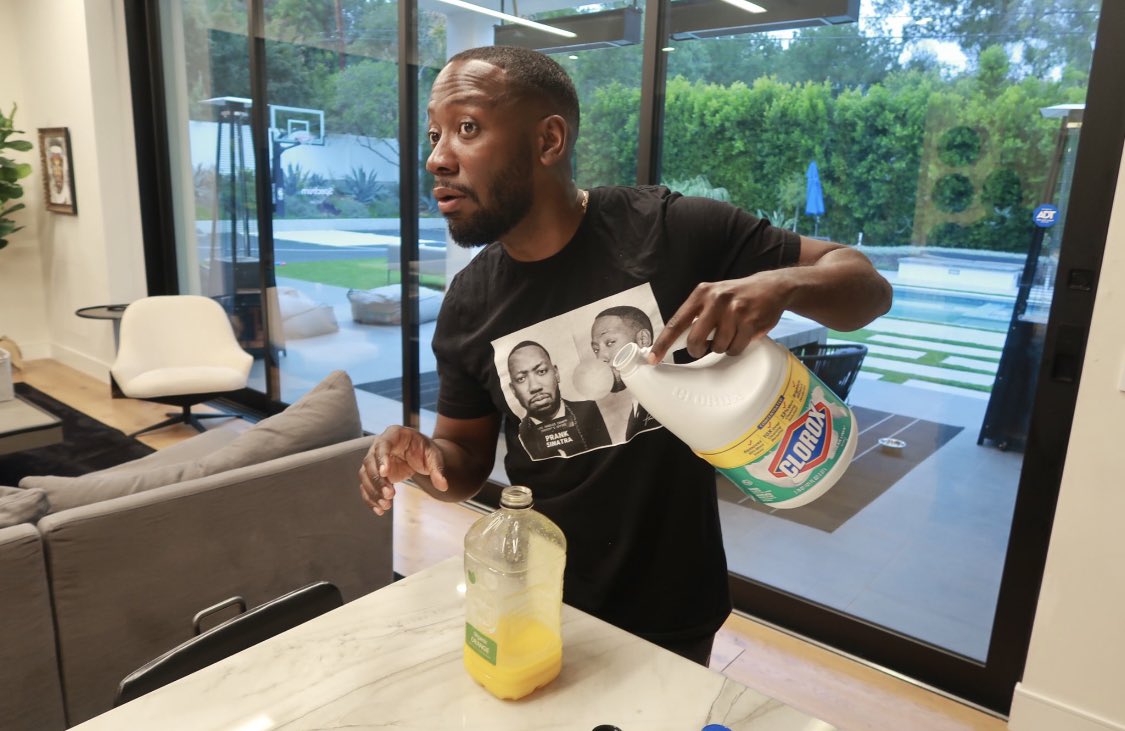 If you don’t have your #PrankSinatra shirt on today, you’re doing the holiday wrong! 

lamorne.shop