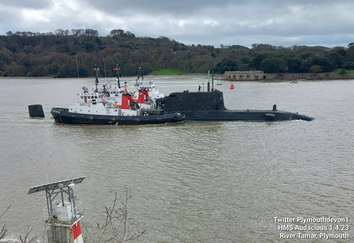 PlymouthDevon1's tweet photo. Pt 2/2: 🇬🇧 Submarine HMS Audacious (S122), inbound to Devonport Plymouth this afternoon, guided by tugs. #HMSAudacious #Plymouth #Devonport #Serco @TugboatsUK #Submarine #S122 #Submarines #BritainsOceanCity @DestinationPlym #RiverTamar #SDCareful #SDFaithful #SDAdept #RoyalNavy https://t.co/4DOzuElDYA